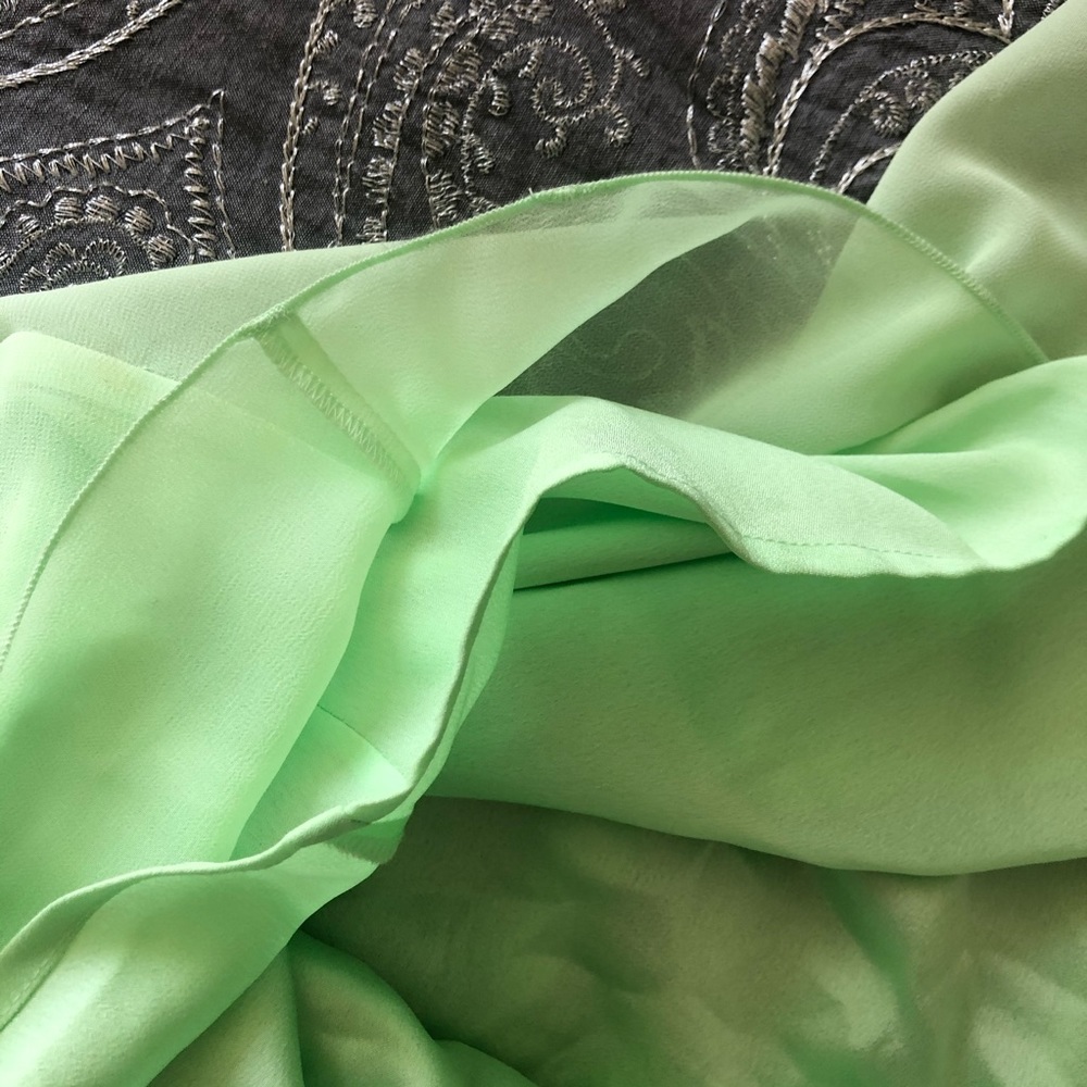Marciano Mint Color Off the Shoulder Ruffle Dress - Picture 5 of 9